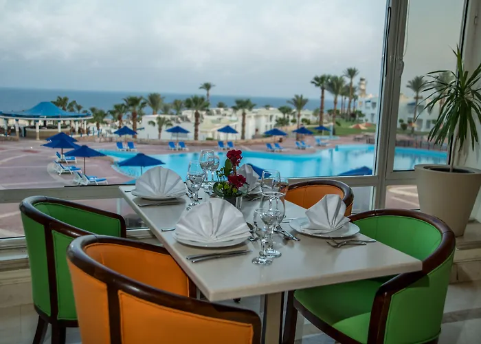 Renaissance Sheikh Golden View Resort 5*