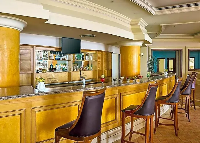 Renaissance Sheikh Golden View Resort 5*