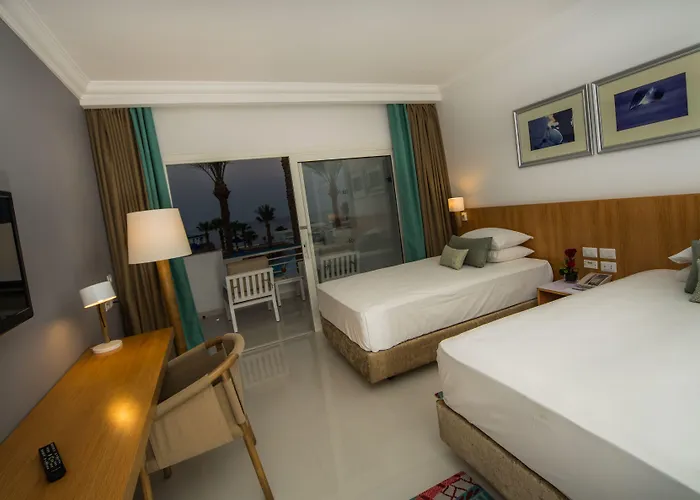 Renaissance Sheikh Golden View Resort Sharm el-Sheikh